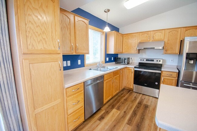 Building Photo - 2988 Bandel Ct NW