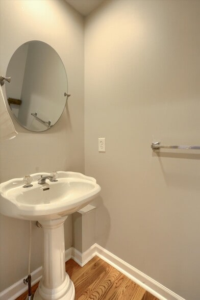 Building Photo - 523 Northstar Dr