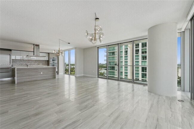 Building Photo - 300 Sunny Isles Blvd