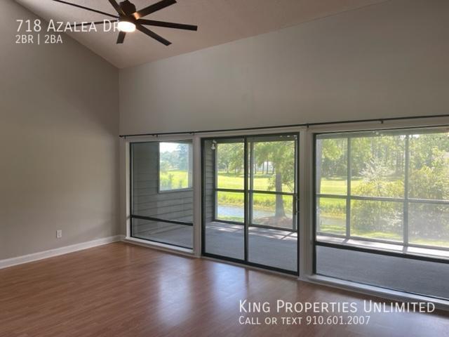 Building Photo - 718 Azalea Drive Unit 454