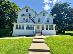 Building Photo - 130 Mahopac Ave