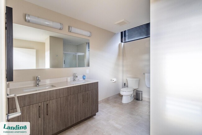 Building Photo - 275 Winchester Ave