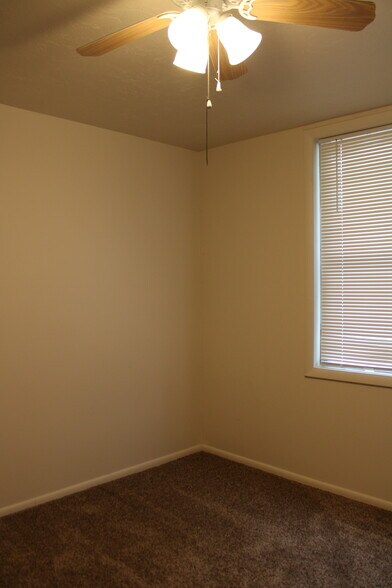 Building Photo - 372 I St