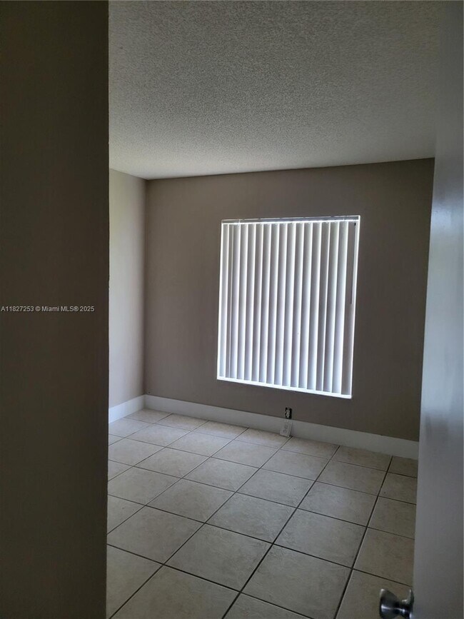 Building Photo - 14075 SW 45th Terrace