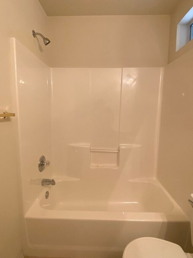 Building Photo - 3 BEDROOM BELTON ISD