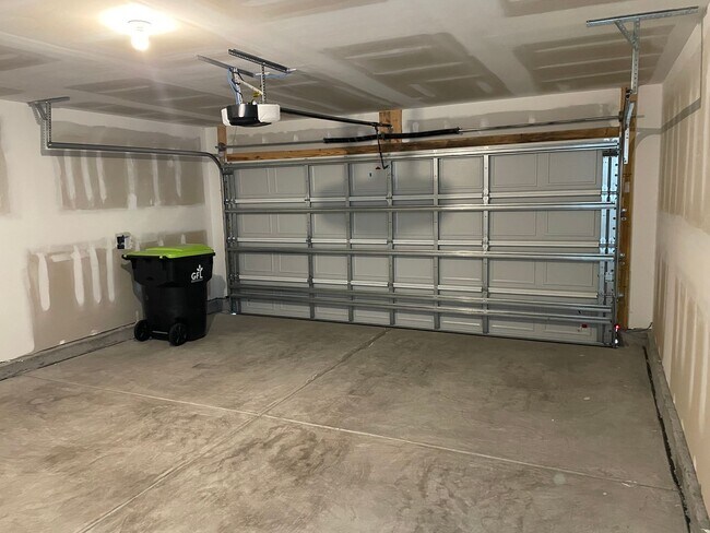 Building Photo - 3 Bedroom 2 Bathroom House in Sunfish Cove Sunset Beach NC