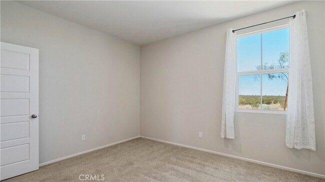 Building Photo - 13925 Mesa View Dr