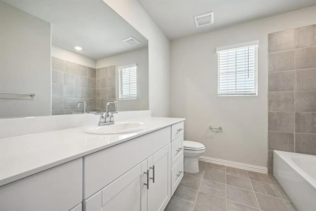 Building Photo - 521 Willet Dr