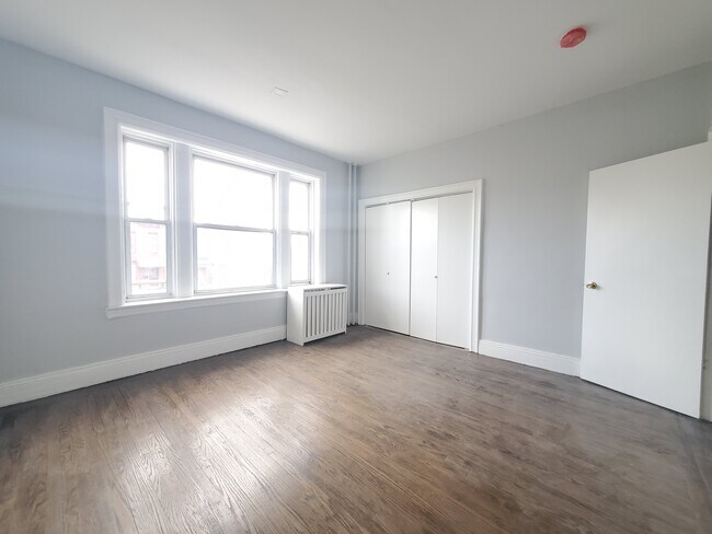 3139 JFK 205 - 3144 John F Kennedy Blvd