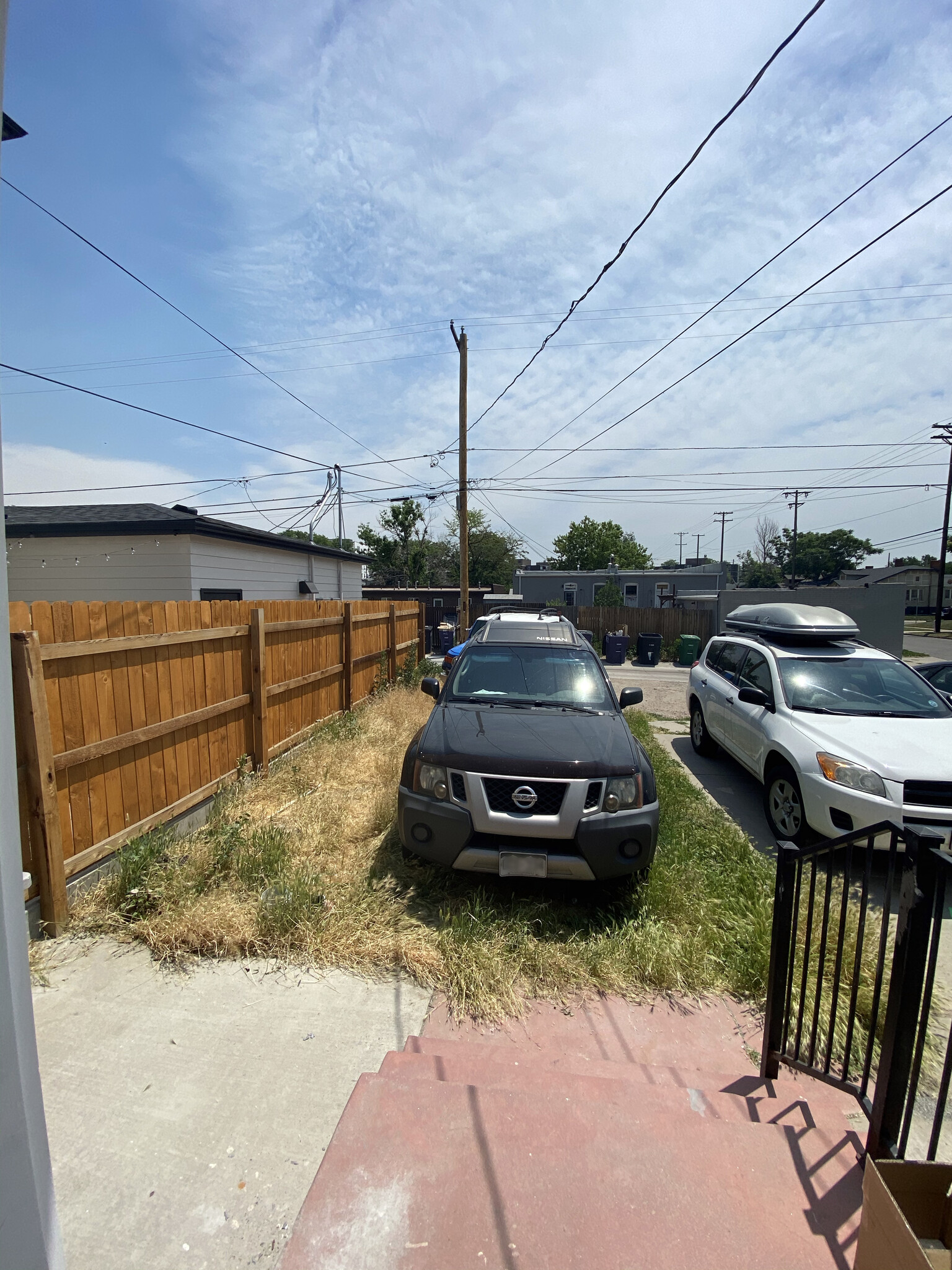 Rear Parking for 2 Cars - 1404 Knox Ct