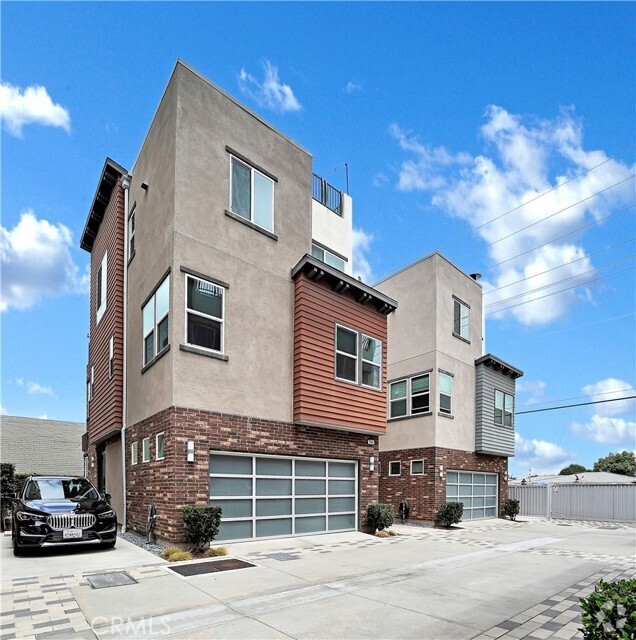 Building Photo - 780 Wonder Ln
