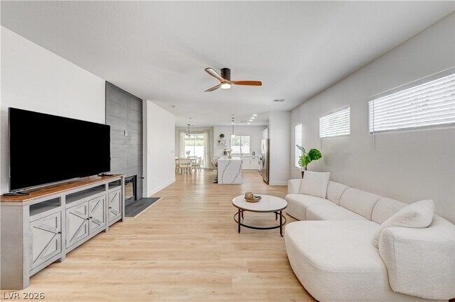 Building Photo - 3236 Rushing Waters Pl