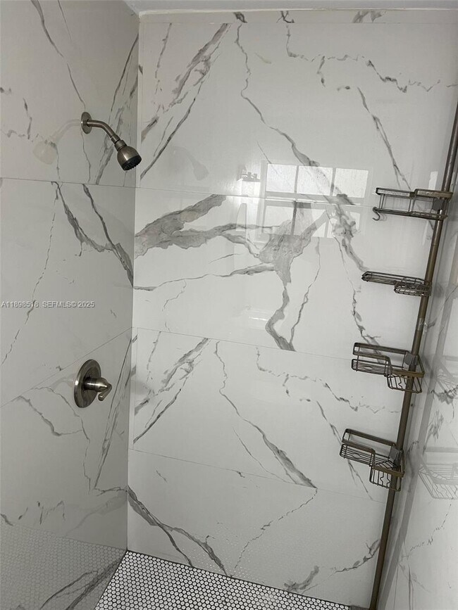 Building Photo - 4421 NW 33rd St