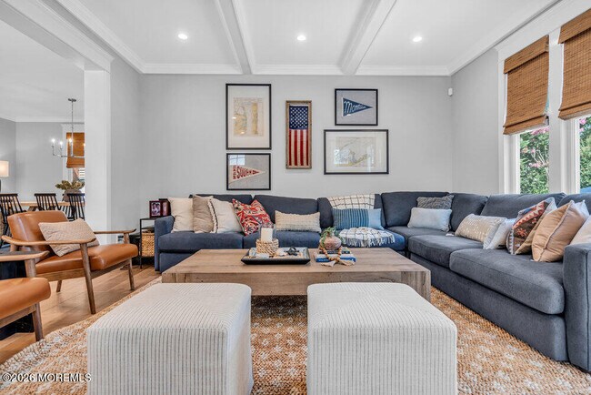 Building Photo - 44 Cowart Ave