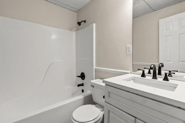 Building Photo - 4244 Akins Ridge Ln
