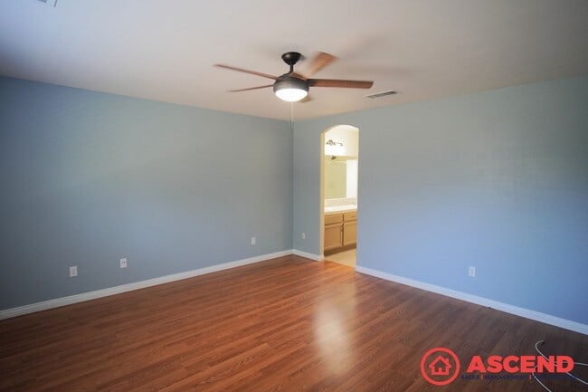Building Photo - Lovely Home in Northwest Bakersfield