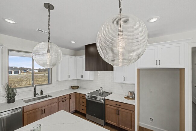 Building Photo - 4519 Estacada Dr