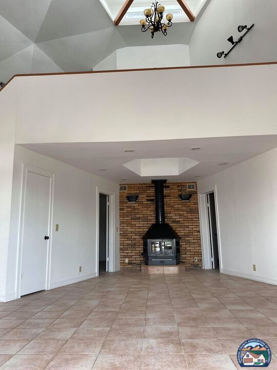 Building Photo - 1403 Orchard Rd