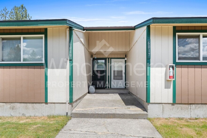 Building Photo - 6017 N Atlantic St