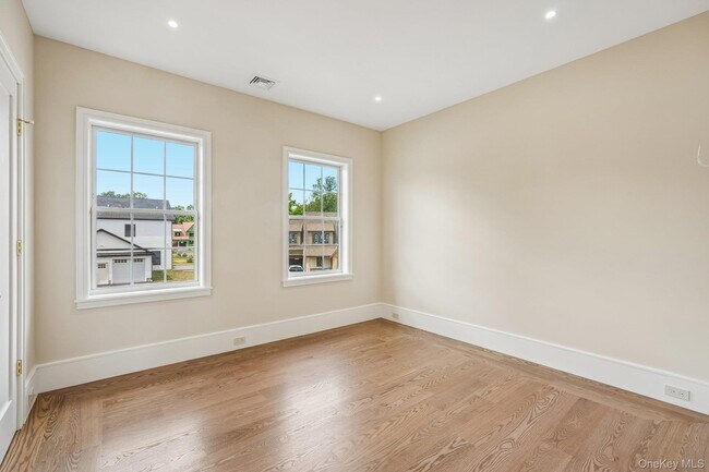 Building Photo - 1707 Marie Ln