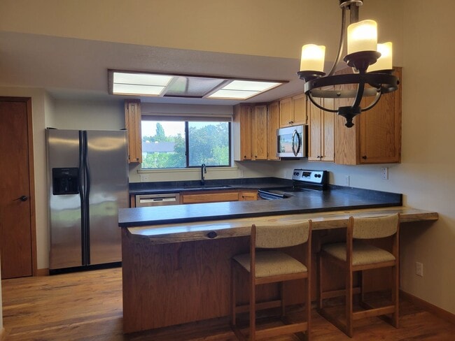 Building Photo - Hawthorne Home