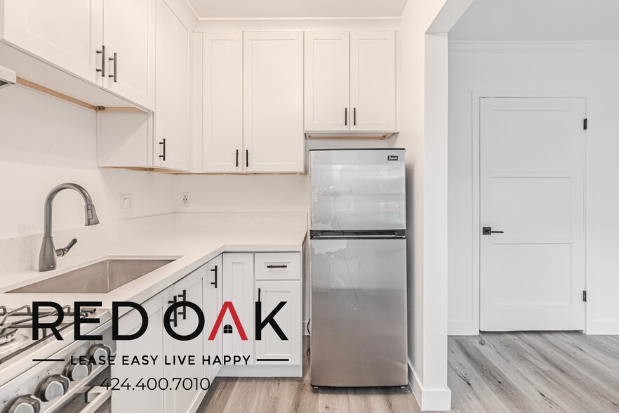 Building Photo - 4203 11th Ave