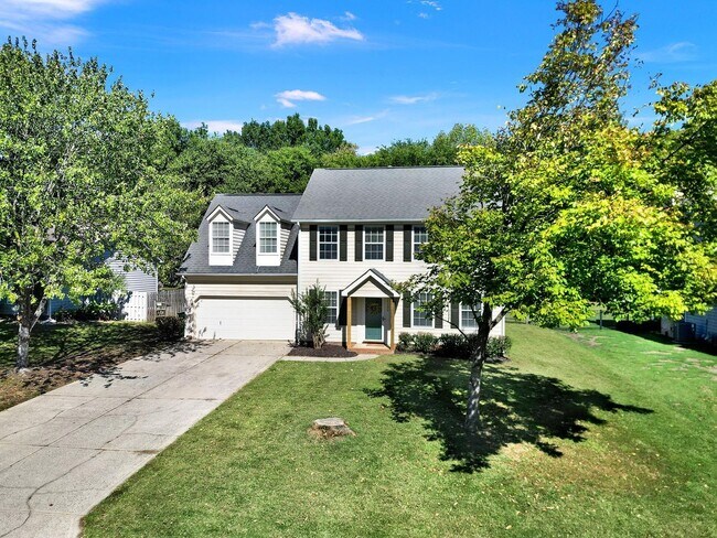 Building Photo - Lovely 4 Bed 2.5 Bath Home in Charlotte!