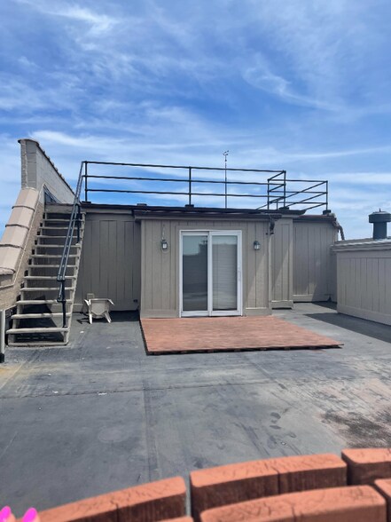 Building Photo - 810 Erie Ave