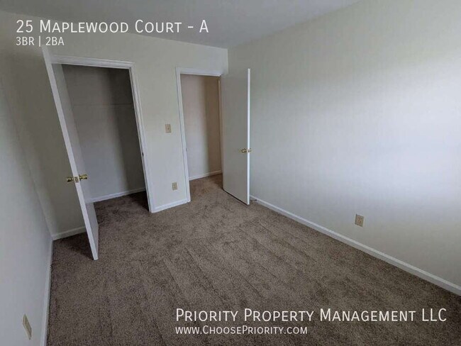 Building Photo - 25 Maplewood Ct