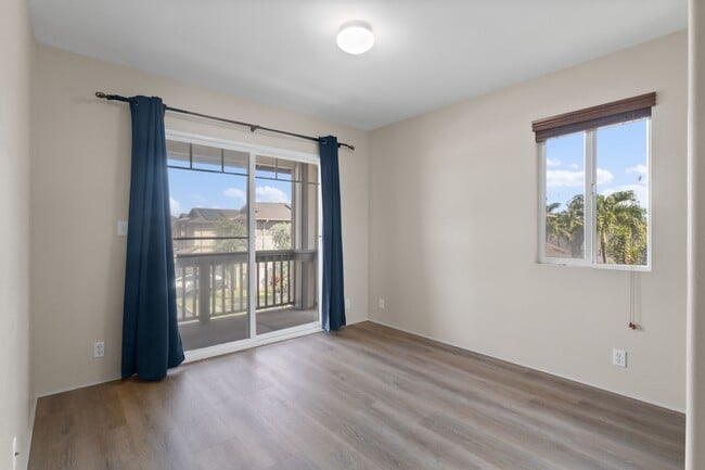 Building Photo - Perfect for Pets & Families! 4BR Ewa Beach Home with Fenced Yard & Pool Access