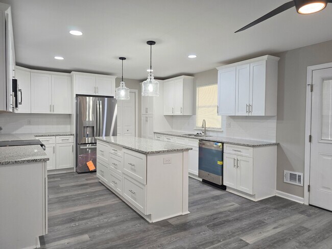 Building Photo - 2327 Tobacco Rd