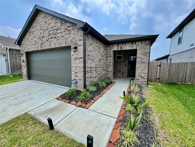 Primary Photo - 23315 Wise Walk Dr