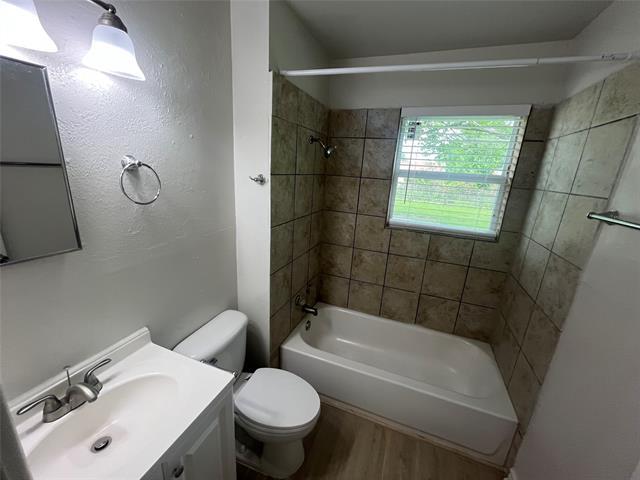 Building Photo - 2703 San Diego Dr