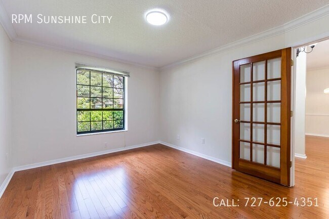Building Photo - 1450 Waterwood Dr