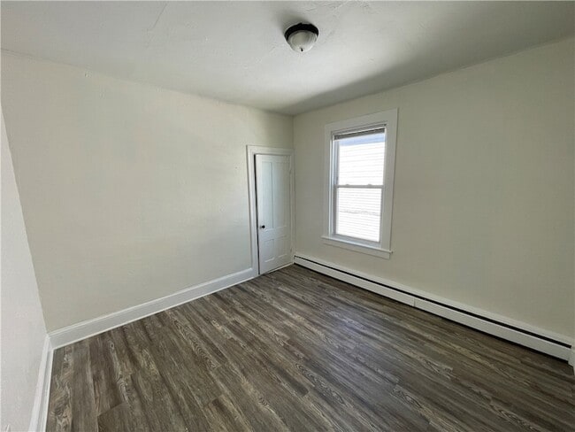 Building Photo - 124 East St