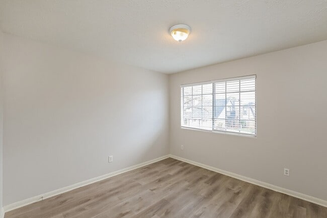 Building Photo - 8530 Wild Basin Dr