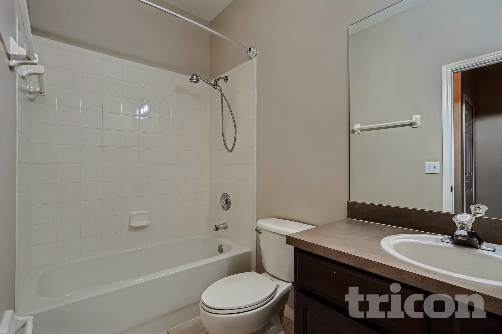 Building Photo - 5555 Burlwood Dr