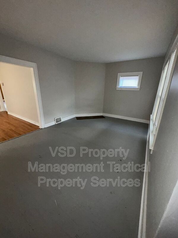 Building Photo - 13436 Hartford Rd