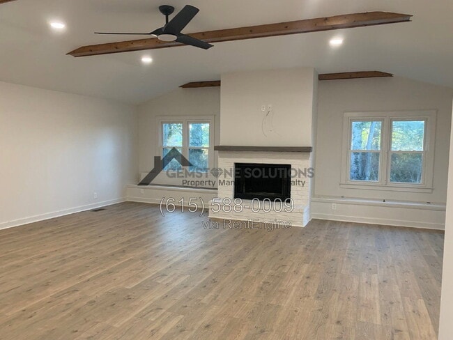 Building Photo - 217 Oxford Dr