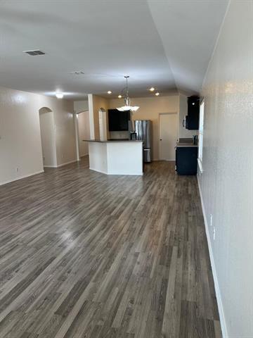 Building Photo - 10416 Devin Ln