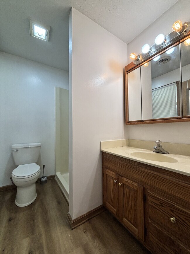 Building Photo - 1500 Murray-Kittrell Rd