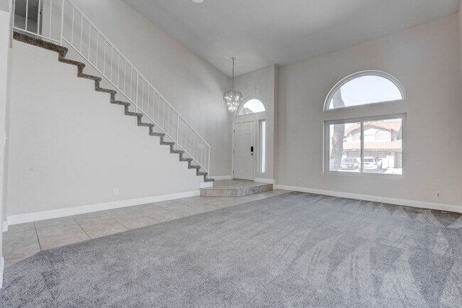 Building Photo - 26 Fantasia Ln