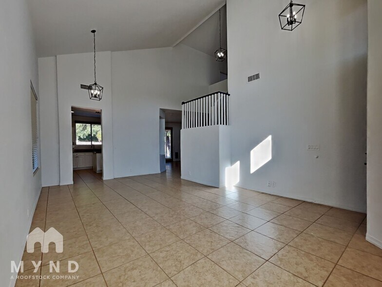 Building Photo - 22032 N 33rd Dr