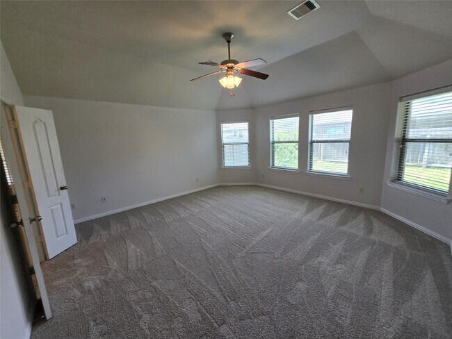 Building Photo - 26502 Green Heron Dr