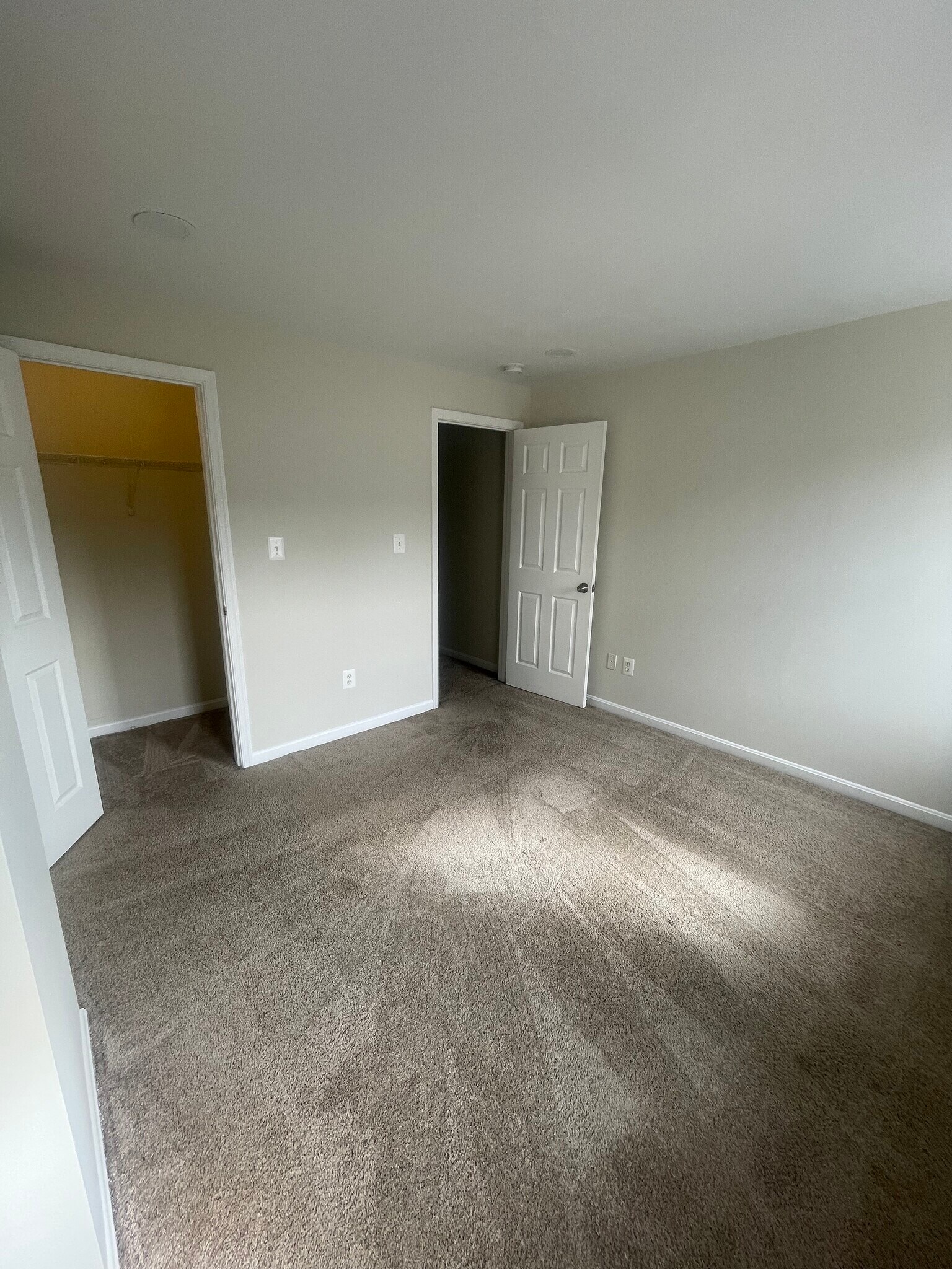 Bedroom 1 - 112 S Haven St