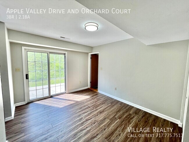 Building Photo - 710 Apple Valley Dr