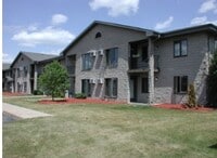Building Photo - Village Park Apartments-Appleton