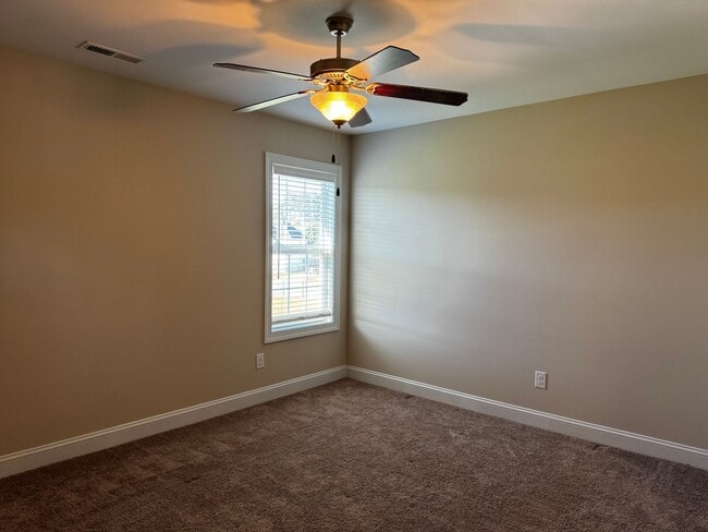 Building Photo - Grand 2 story home in Bluewater Rise