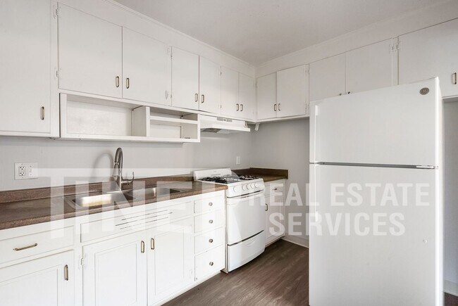 Building Photo - 10193 Crawford Way