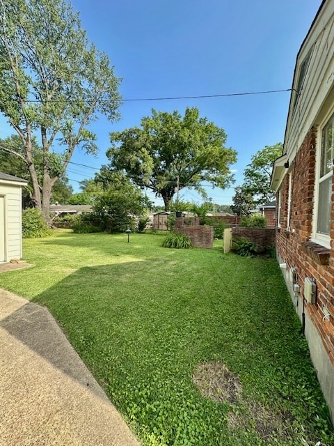 Building Photo - 1654 Ivy Rd